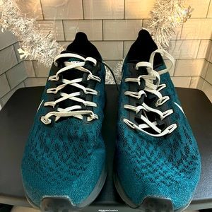 Nike Green Men’s Running Shoes Size 11